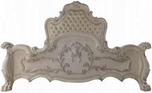 Tempat Tidur Ukir Klasik Mewah