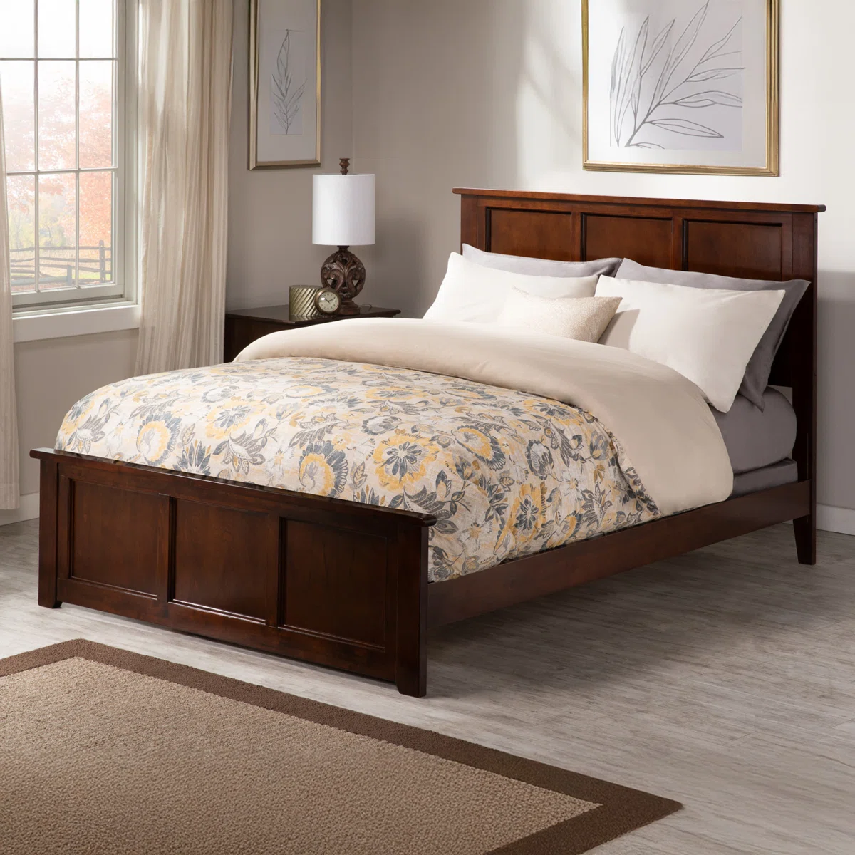 Tempat Tidur Klasik Modern Bahan Kayu Jati Solid